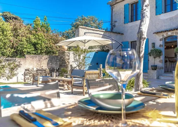 La Bastide L Authentic & Pool L Shellter * Saint-Tropez